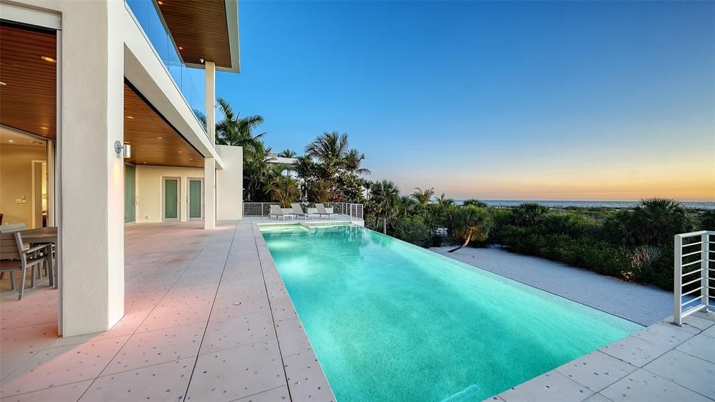 En Venta: $13,950,000 (5 camas, 5 baños, 4751 Pies cuadrados)