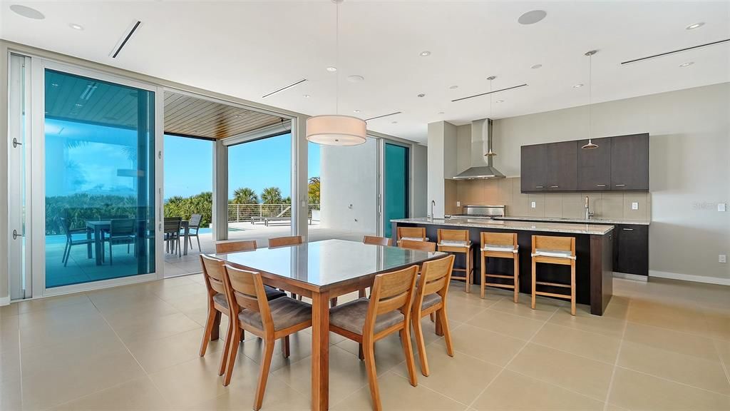 En Venta: $13,950,000 (5 camas, 5 baños, 4751 Pies cuadrados)
