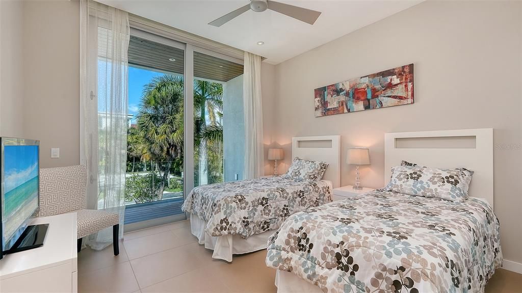 En Venta: $13,950,000 (5 camas, 5 baños, 4751 Pies cuadrados)