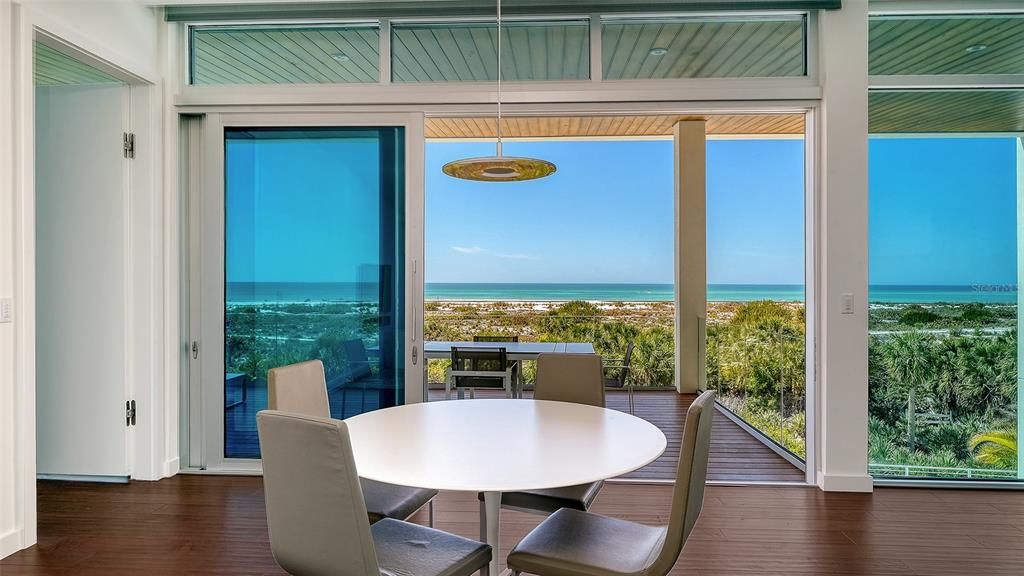 En Venta: $13,950,000 (5 camas, 5 baños, 4751 Pies cuadrados)