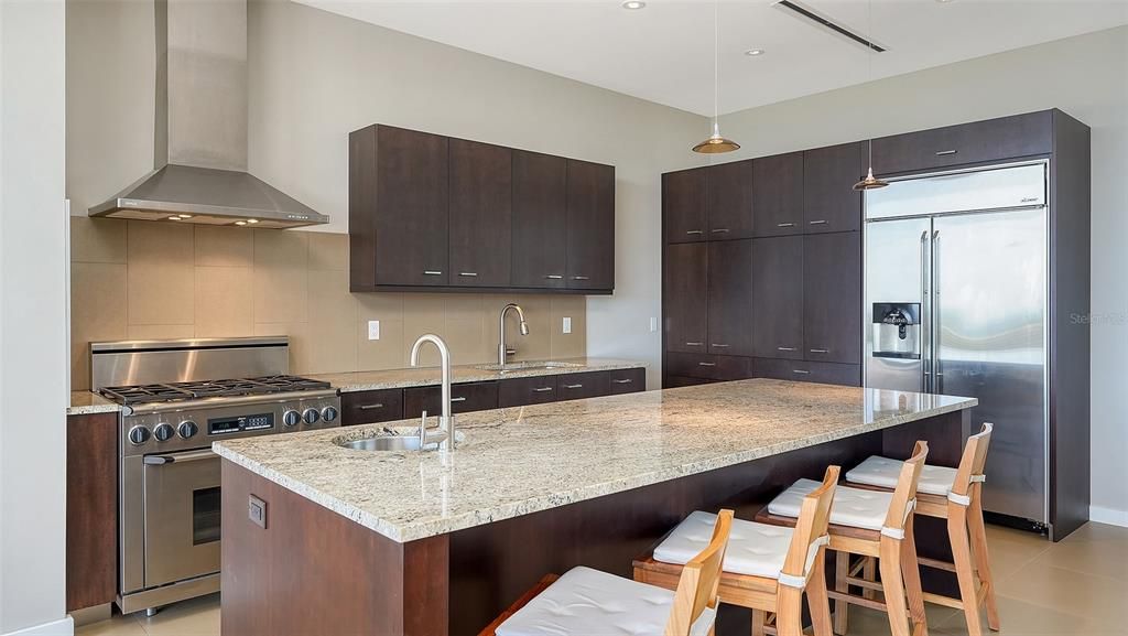 En Venta: $13,950,000 (5 camas, 5 baños, 4751 Pies cuadrados)