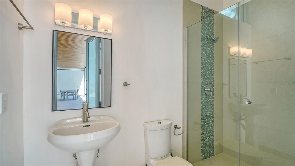 En Venta: $13,950,000 (5 camas, 5 baños, 4751 Pies cuadrados)