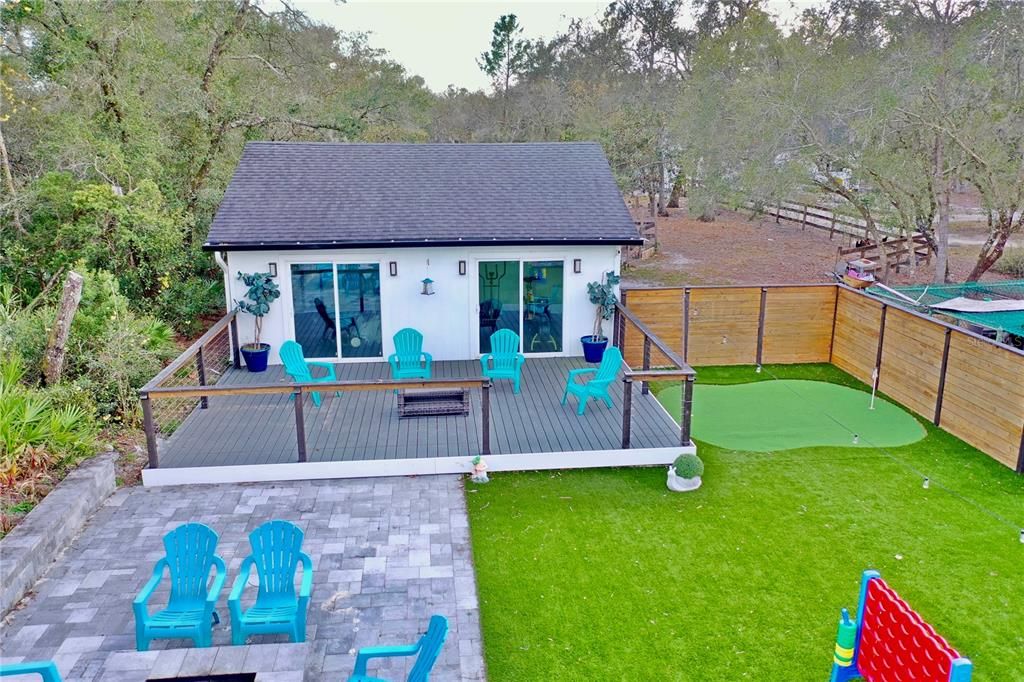 For Sale: $1,550,000 (6 beds, 4 baths, 5475 Square Feet)