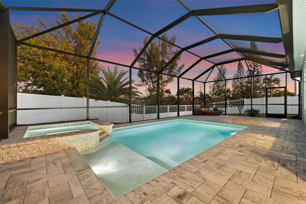 Active With Contract: $515,000 (3 beds, 2 baths, 2067 Square Feet)