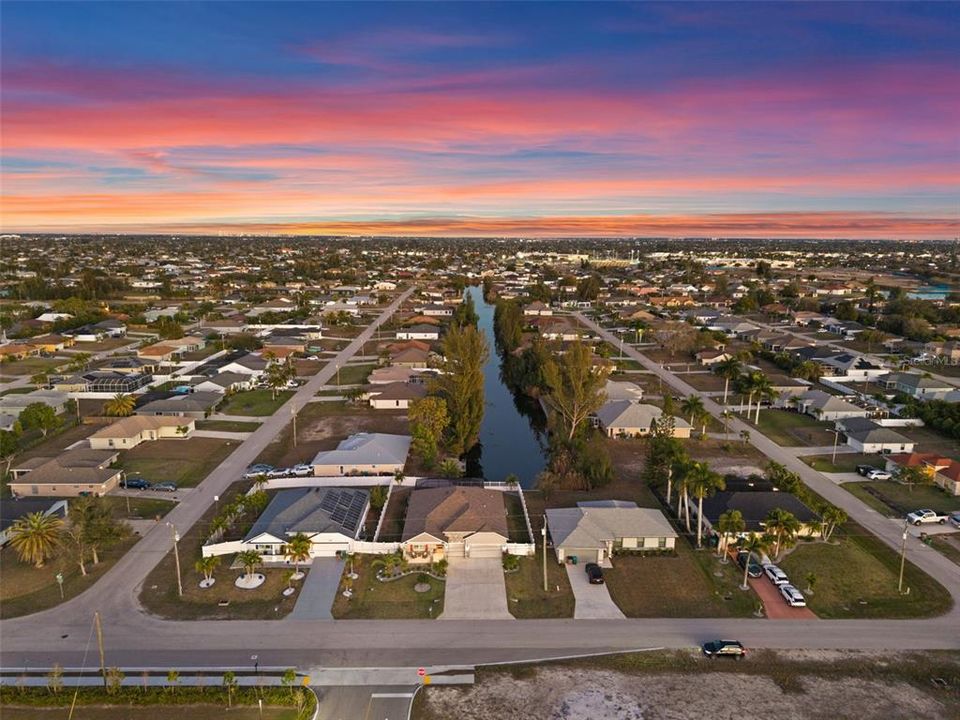 Active With Contract: $515,000 (3 beds, 2 baths, 2067 Square Feet)