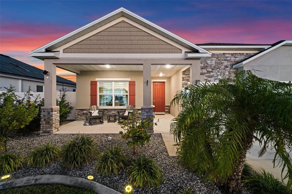 Active With Contract: $515,000 (3 beds, 2 baths, 2067 Square Feet)