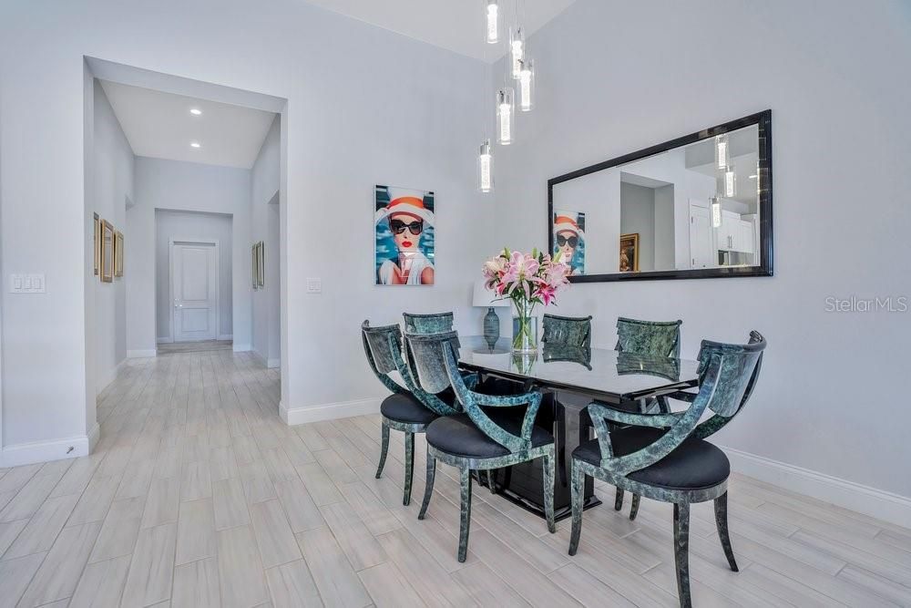 For Sale: $965,000 (4 beds, 2 baths, 2390 Square Feet)