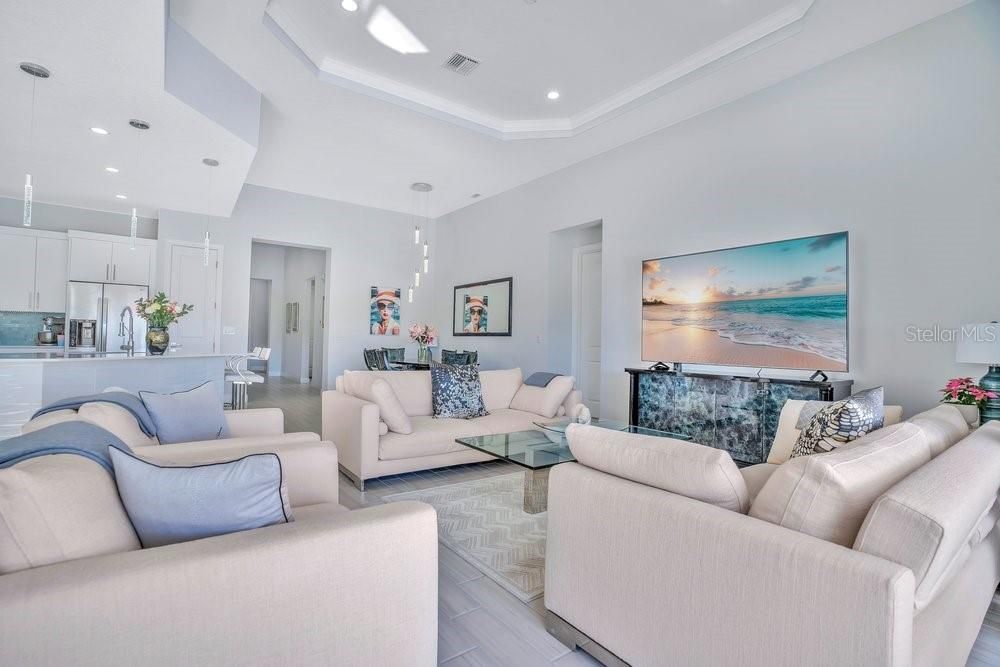 For Sale: $965,000 (4 beds, 2 baths, 2390 Square Feet)