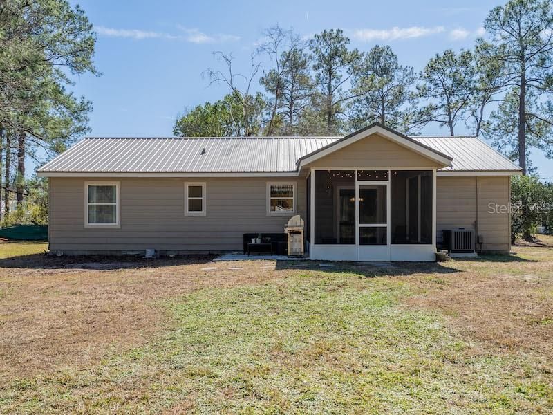 En Venta: $249,000 (3 camas, 2 baños, 1296 Pies cuadrados)