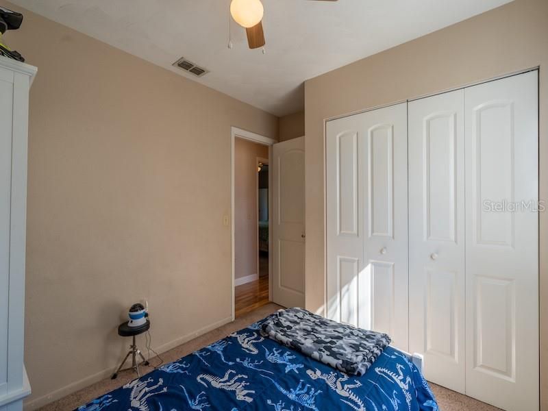 En Venta: $249,000 (3 camas, 2 baños, 1296 Pies cuadrados)