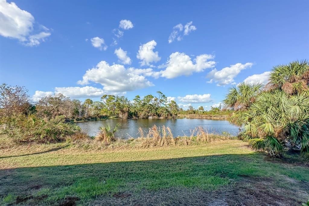 Active With Contract: $119,900 (2 beds, 2 baths, 1092 Square Feet)