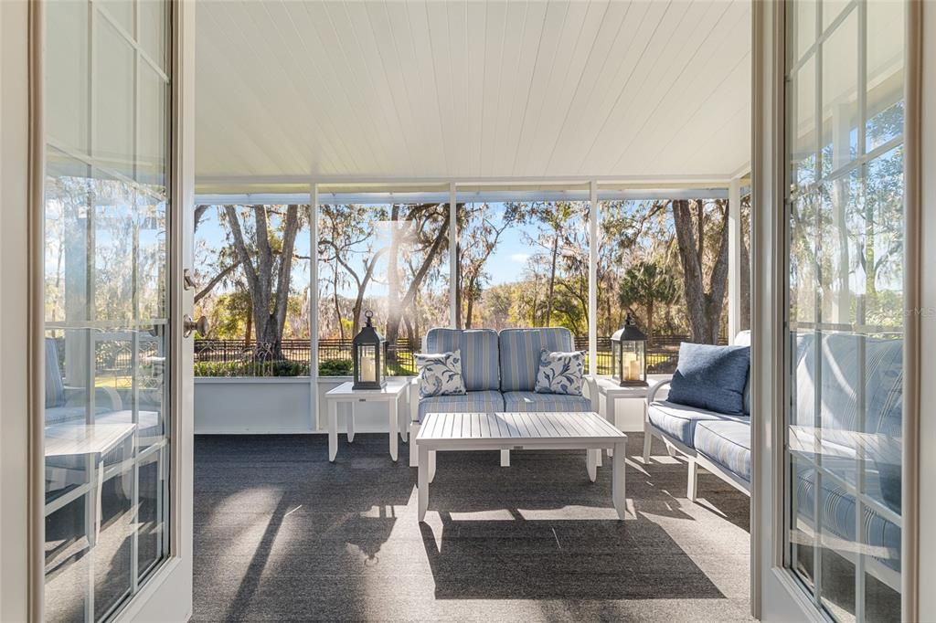 Activo con contrato: $999,000 (4 camas, 3 baños, 3610 Pies cuadrados)