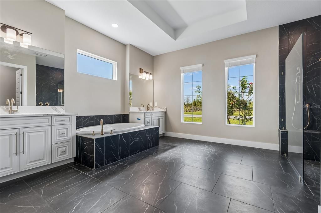 For Sale: $1,499,999 (5 beds, 5 baths, 4661 Square Feet)