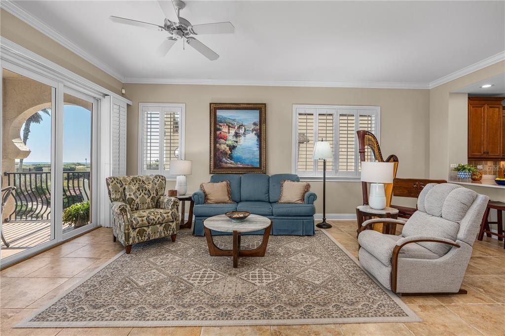 Active With Contract: $719,000 (3 beds, 3 baths, 1919 Square Feet)