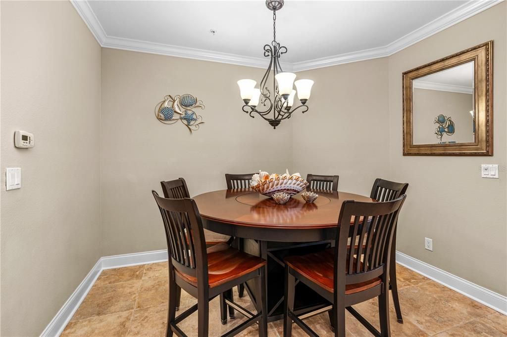 Active With Contract: $719,000 (3 beds, 3 baths, 1919 Square Feet)
