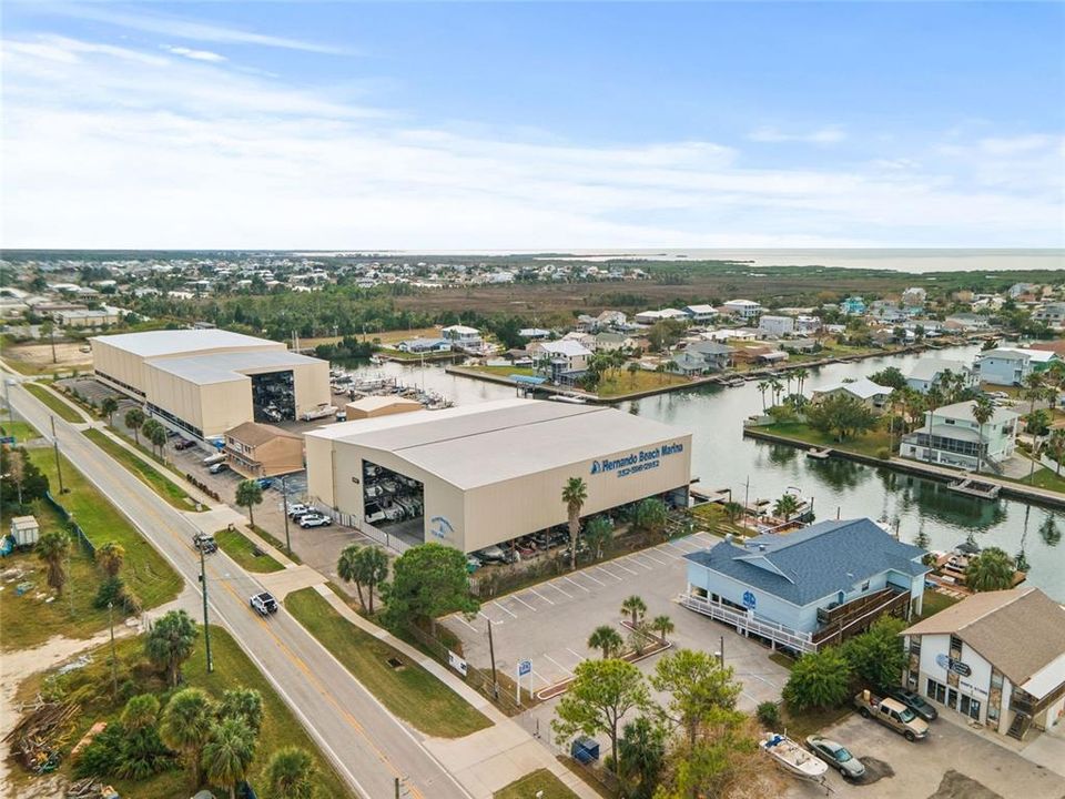 На продажу: $79,000 (0.17 acres)