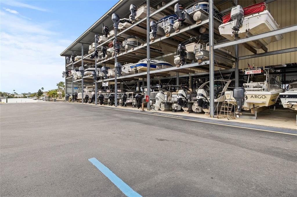 На продажу: $79,000 (0.17 acres)