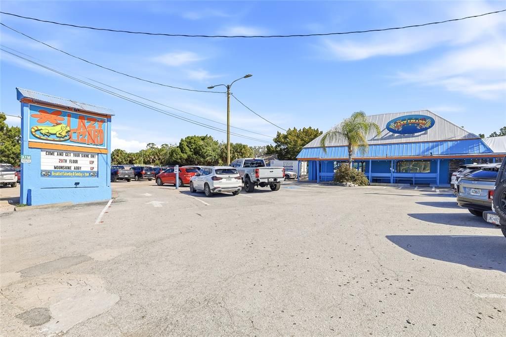 На продажу: $79,000 (0.17 acres)