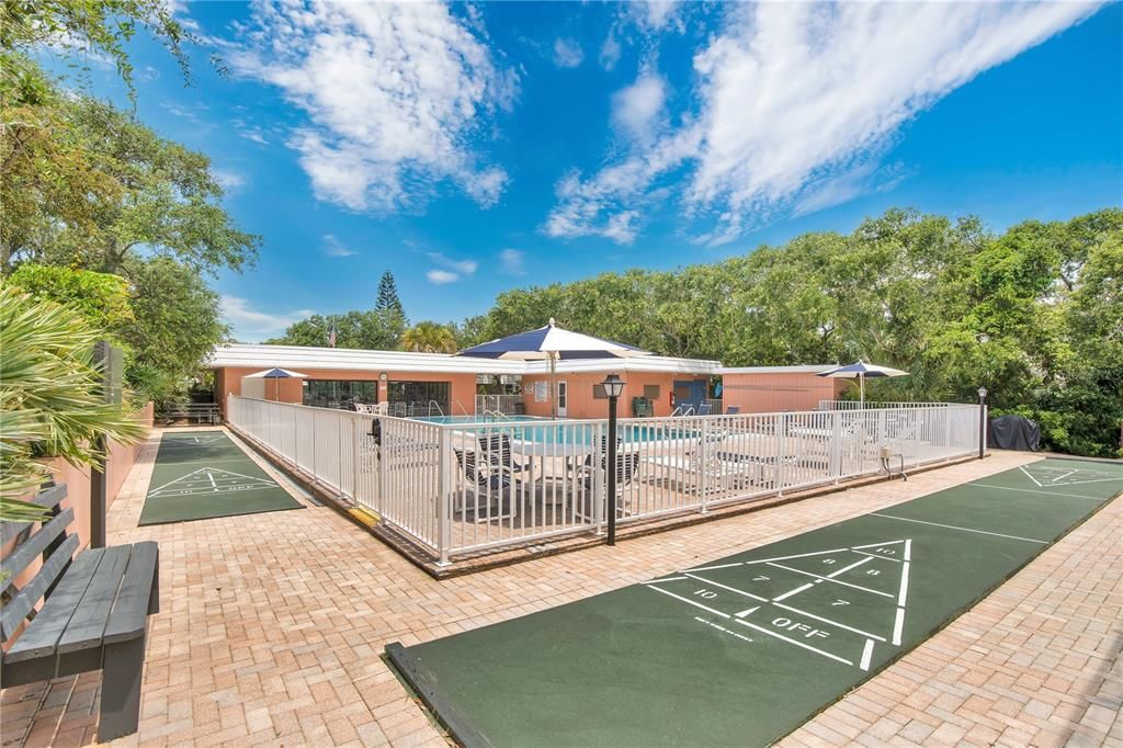 For Sale: $349,500 (2 beds, 2 baths, 1188 Square Feet)