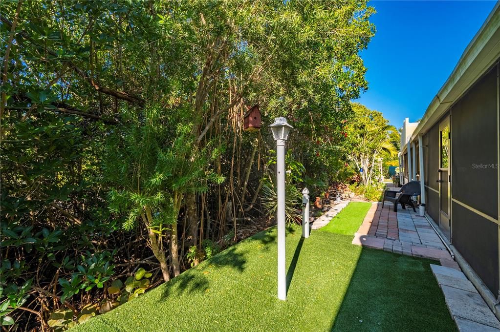 Activo con contrato: $149,900 (2 camas, 1 baños, 999 Pies cuadrados)