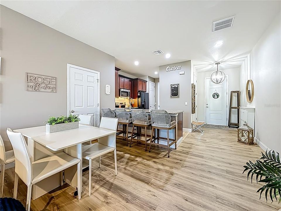 En Venta: $424,000 (3 camas, 2 baños, 1603 Pies cuadrados)