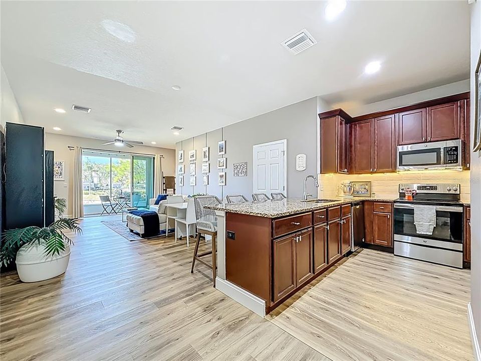 En Venta: $424,000 (3 camas, 2 baños, 1603 Pies cuadrados)