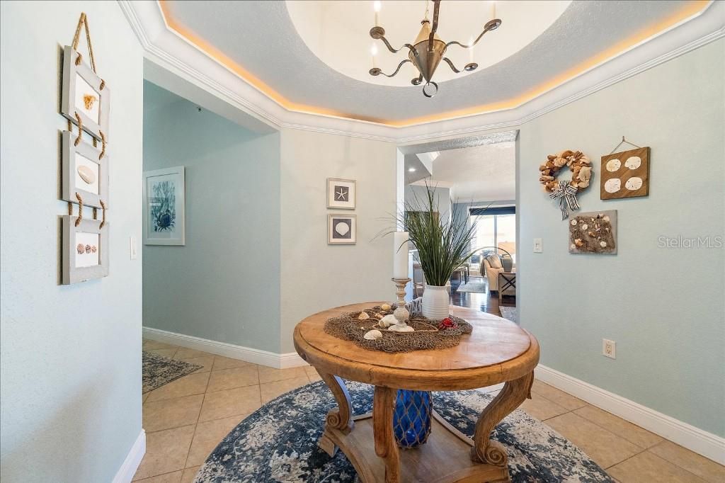 For Sale: $699,000 (3 beds, 2 baths, 1736 Square Feet)