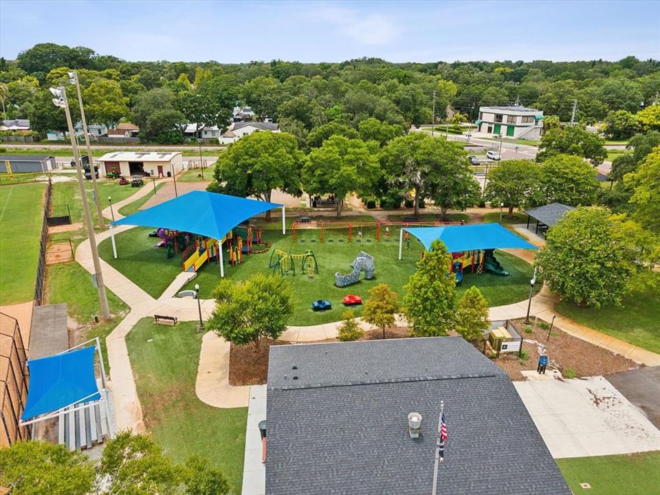 For Sale: $395,000 (2 beds, 2 baths, 1197 Square Feet)