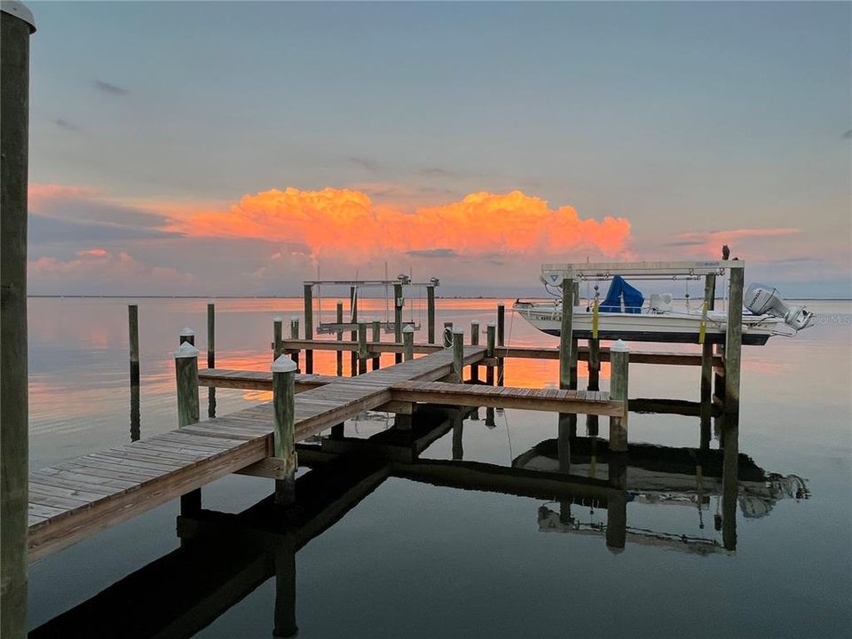 For Sale: $395,000 (2 beds, 2 baths, 1197 Square Feet)