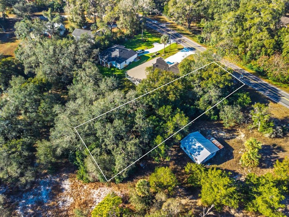 For Sale: $289,900 (0.93 acres)