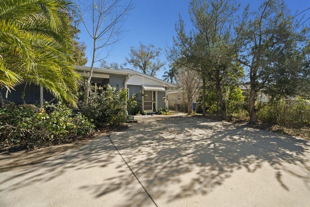 待售: $749,900 (5 贝兹, 0 浴室, 2549 平方英尺)