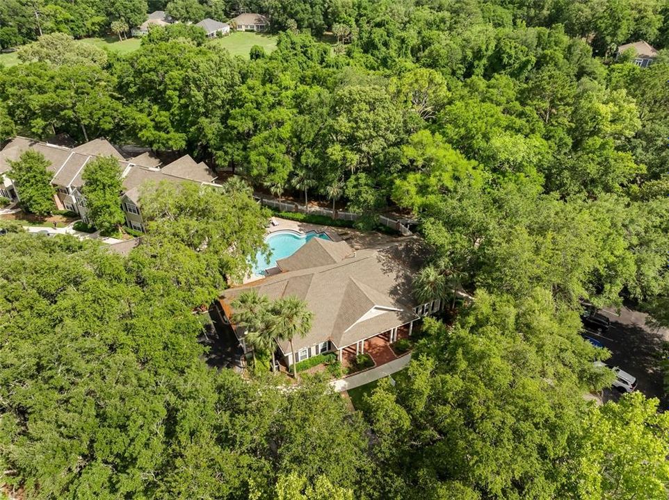 Под контрактом: $239,000 (3 спален, 2 ванн, 1369 Квадратных фут)