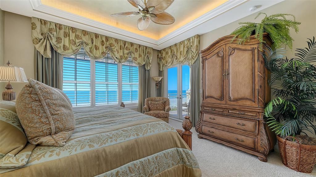 En Venta: $4,700,000 (3 camas, 3 baños, 3521 Pies cuadrados)