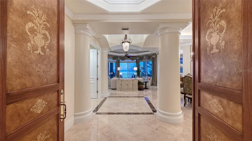 En Venta: $4,700,000 (3 camas, 3 baños, 3521 Pies cuadrados)