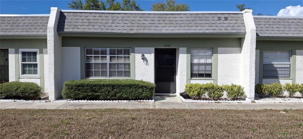 Active With Contract: $94,000 (2 beds, 2 baths, 865 Square Feet)