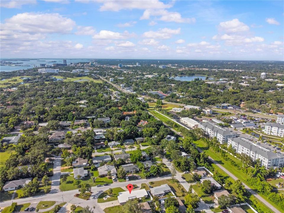 На продажу: $649,900 (3 спален, 2 ванн, 1833 Квадратных фут)