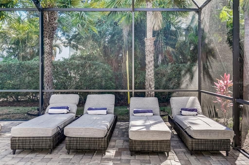 Activo con contrato: $2,600,000 (5 camas, 5 baños, 3043 Pies cuadrados)