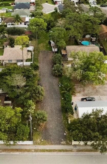 En Venta: $220,000 (0.27 acres)