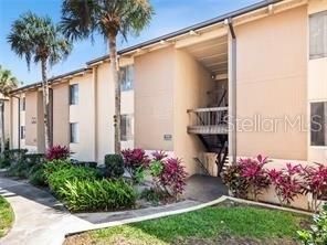 Active With Contract: $1,545 (2 beds, 2 baths, 1029 Square Feet)
