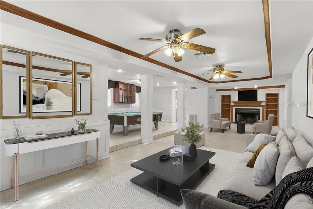 Active With Contract: $475,000 (4 beds, 2 baths, 1926 Square Feet)