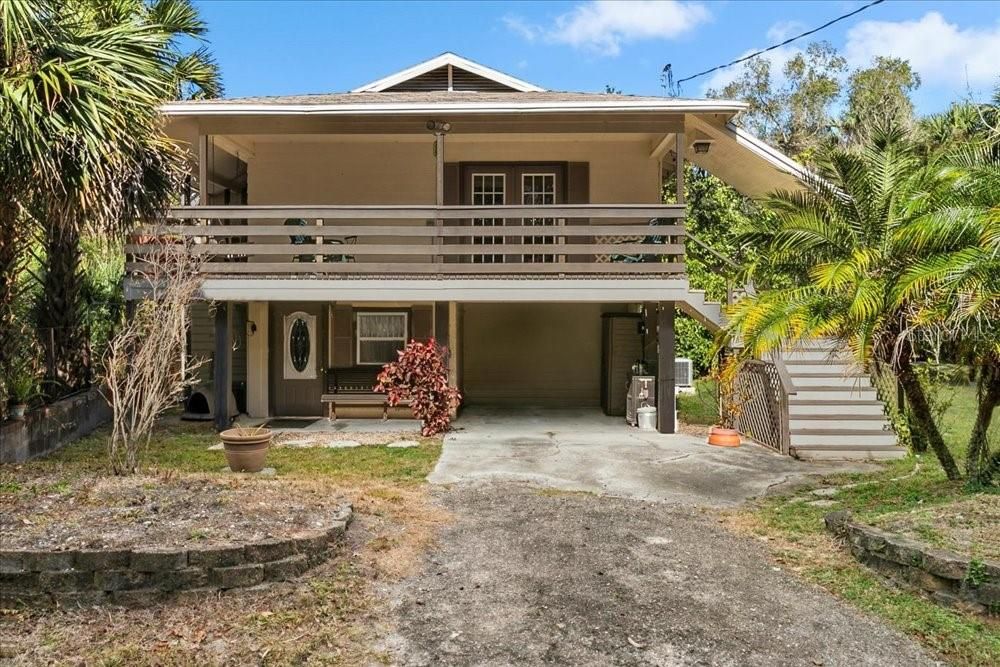 Active With Contract: $475,000 (4 beds, 2 baths, 1926 Square Feet)