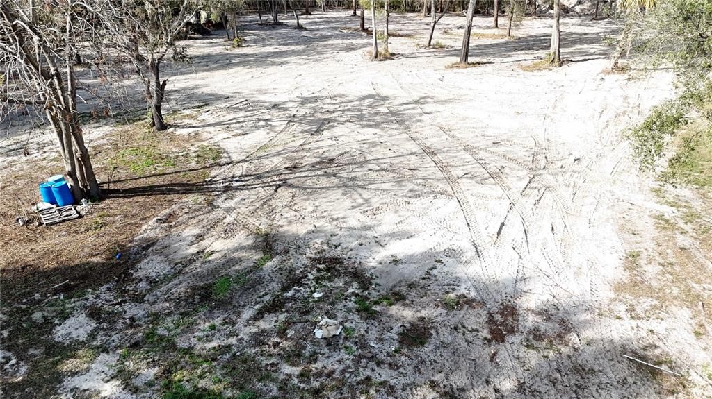 待售: $469,900 (6.50 acres)