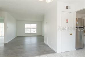 For Rent: $1,450 (2 beds, 2 baths, 1118 Square Feet)
