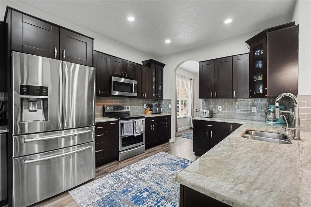Active With Contract: $640,000 (5 beds, 3 baths, 3452 Square Feet)
