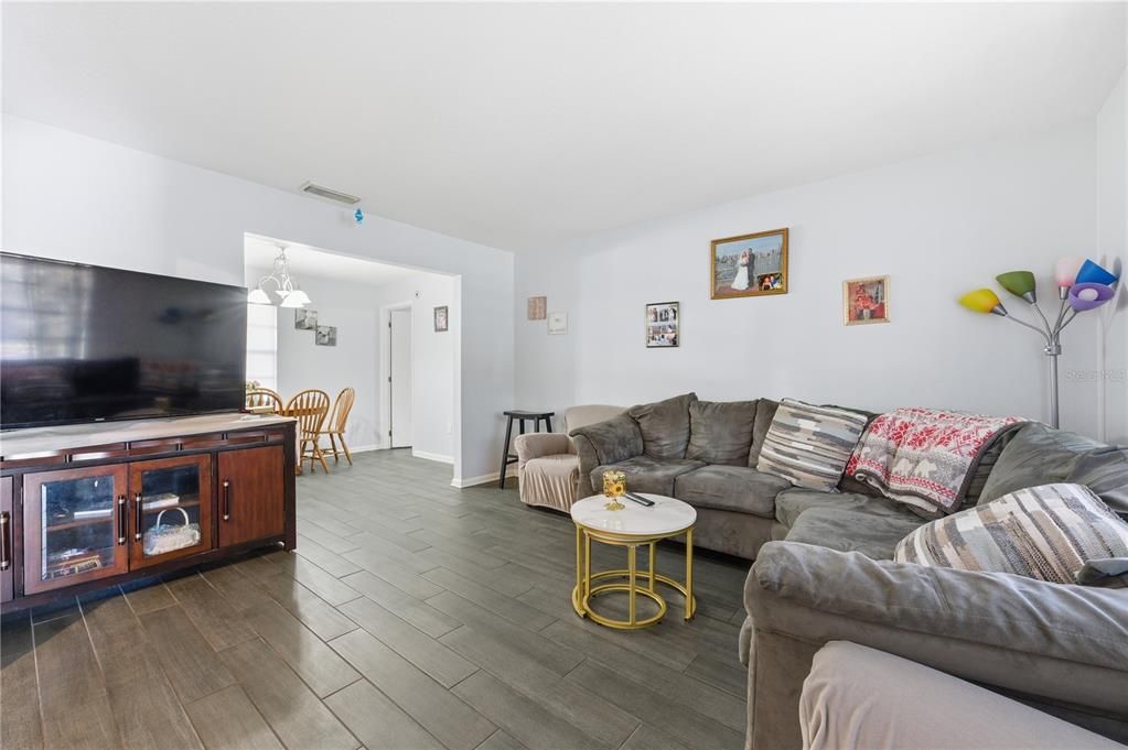 На продажу: $1,400,000 (0 спален, 0 ванн, 4650 Квадратных фут)