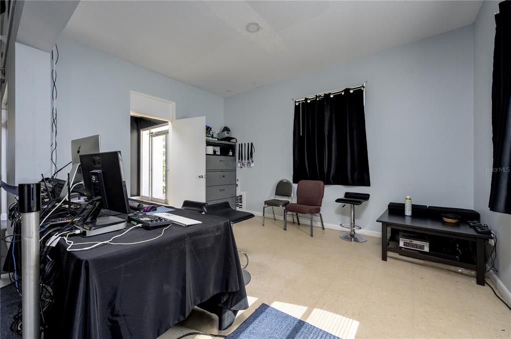 На продажу: $1,400,000 (0 спален, 0 ванн, 4650 Квадратных фут)