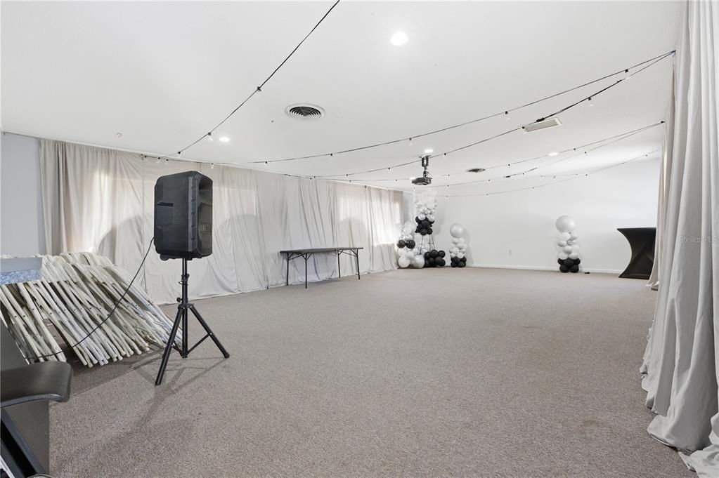 На продажу: $1,400,000 (0 спален, 0 ванн, 4650 Квадратных фут)