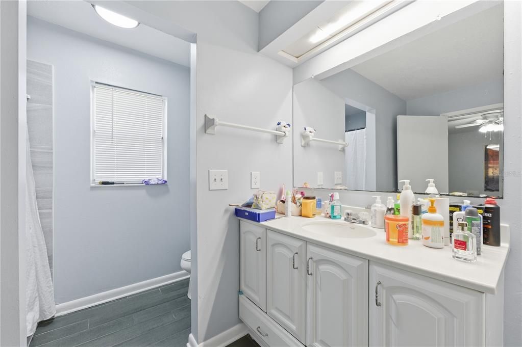 На продажу: $1,400,000 (0 спален, 0 ванн, 4650 Квадратных фут)