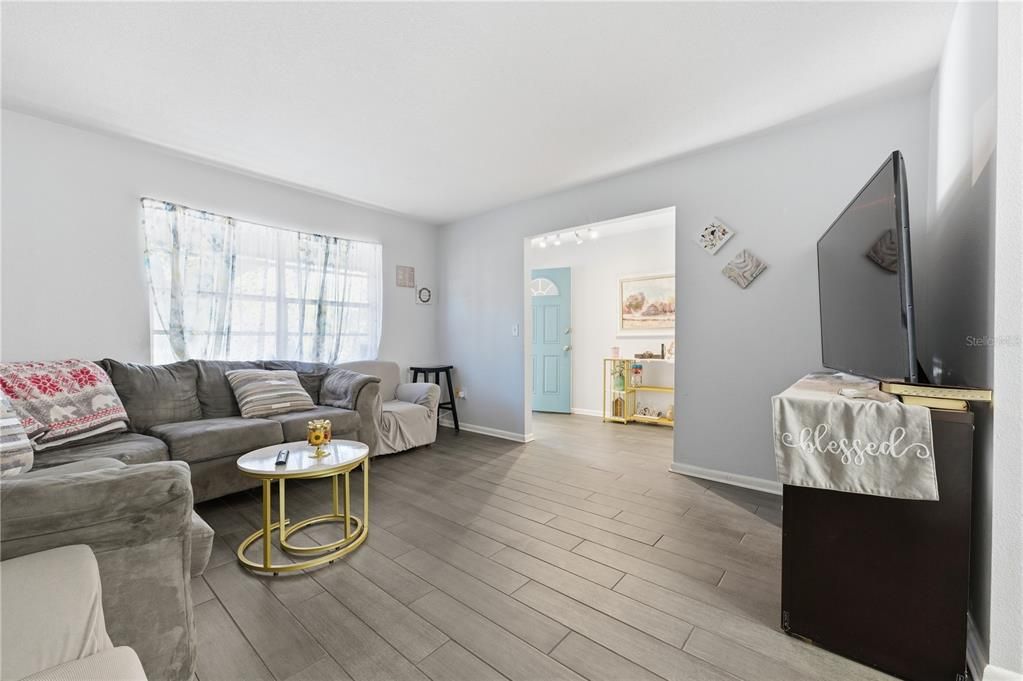 На продажу: $1,400,000 (0 спален, 0 ванн, 4650 Квадратных фут)