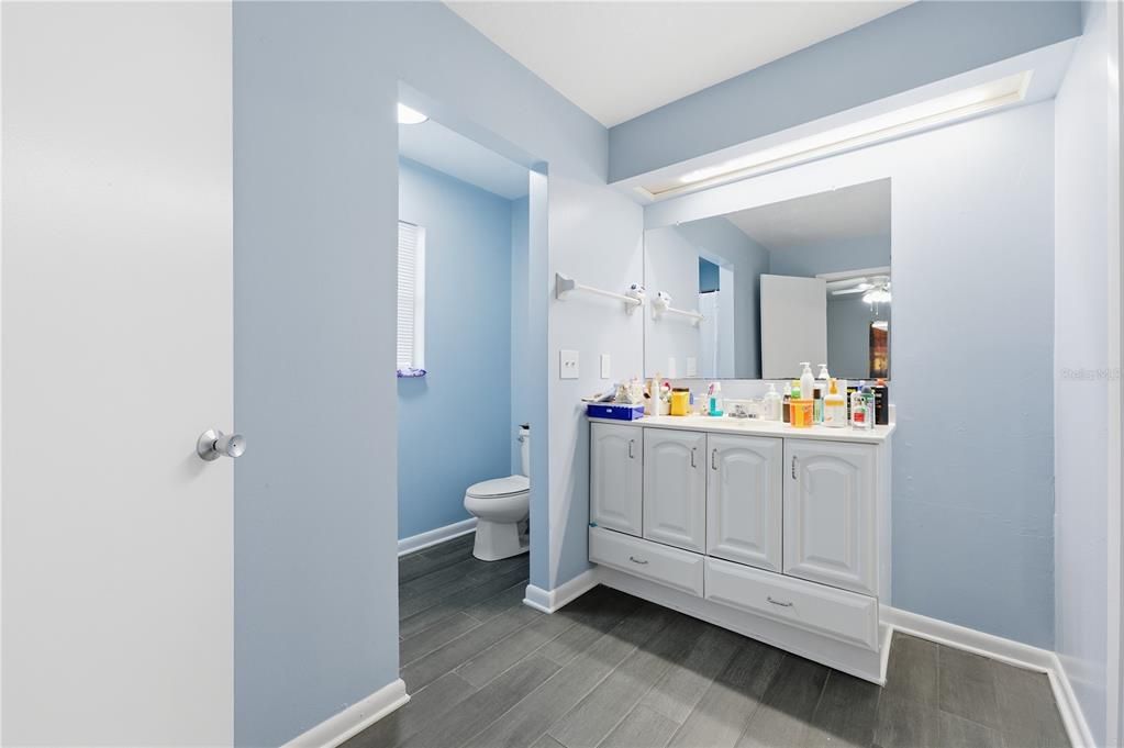 На продажу: $1,400,000 (0 спален, 0 ванн, 4650 Квадратных фут)